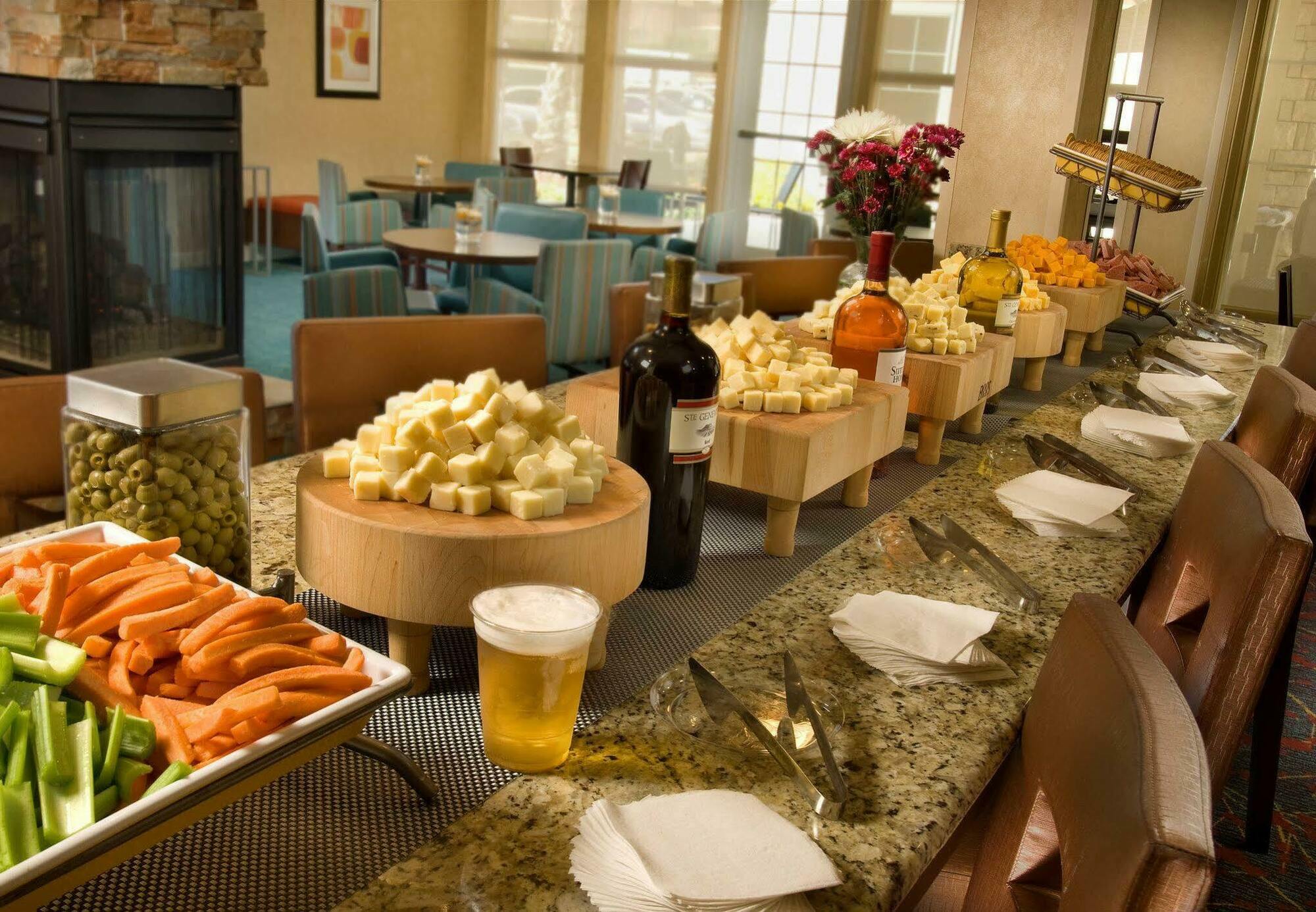 Residence Inn By Marriott San Antonio Seaworld / Lackland Restaurace fotografie